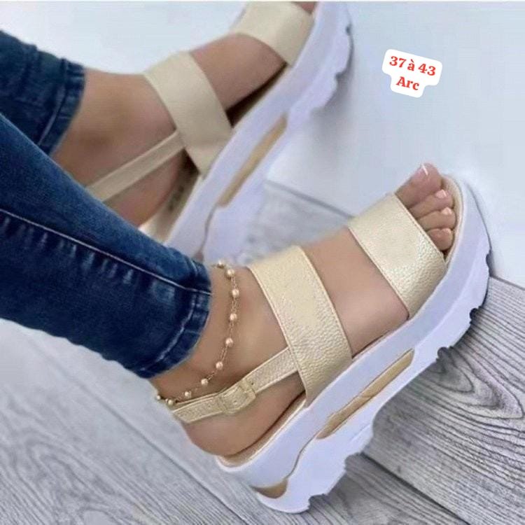 Vignette 4 : Chaussures femme