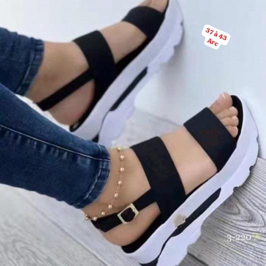 Vignette 2 : Chaussures femme