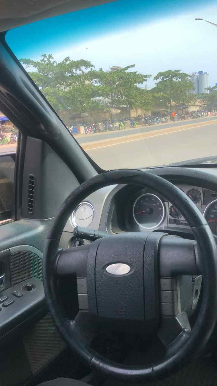 Vignette 6 : Ford F150 v8