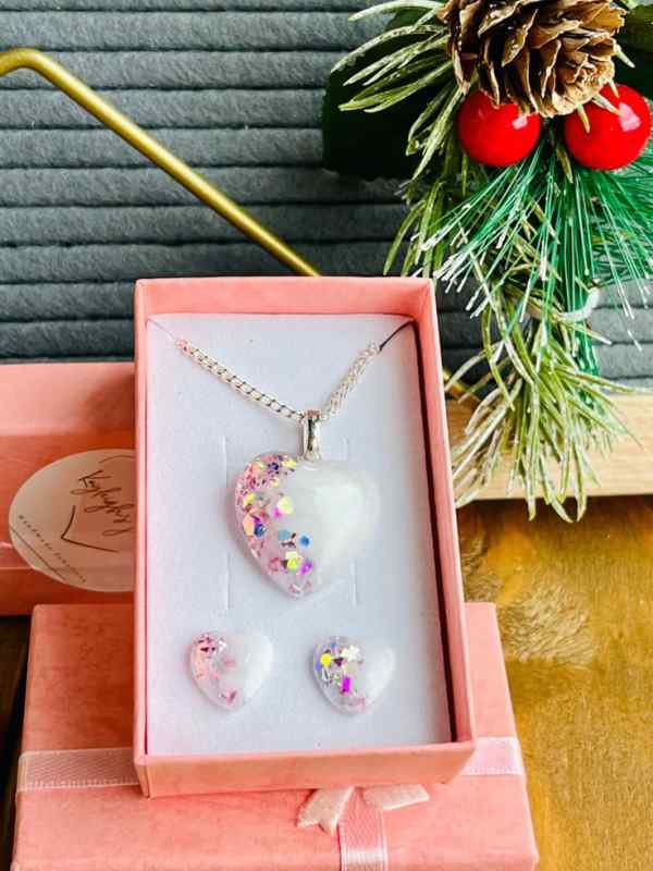 Profil de Cathy Reine